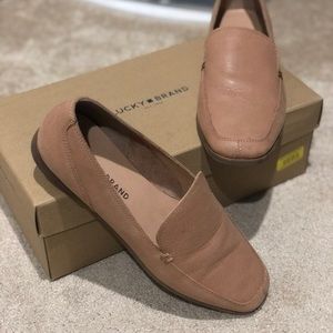 Lucky Brand latte Alyza 7.5 shoes